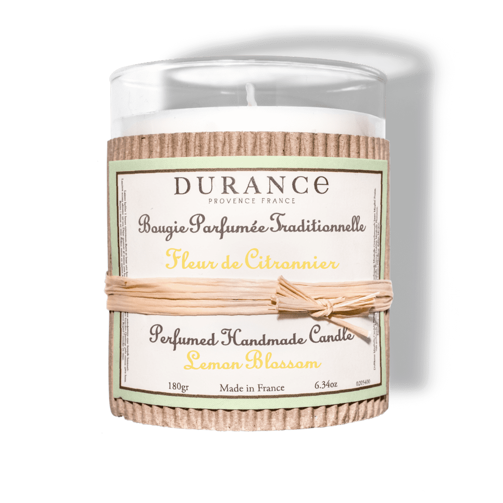 Bougie artisanale fleur de citronnier sur fond blanc