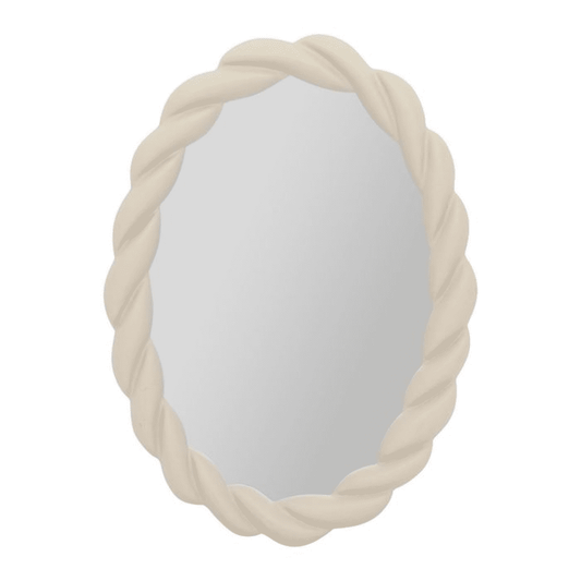 petit miroir ovale bordure tressée de couleur naturel sur fond blanc 