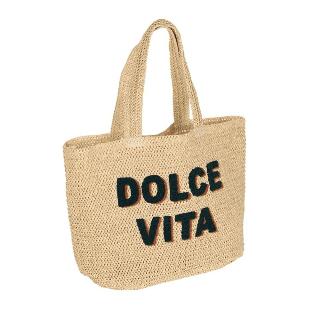 sac brodé avec écrit DOLCE VITA dessus sur fond blanc