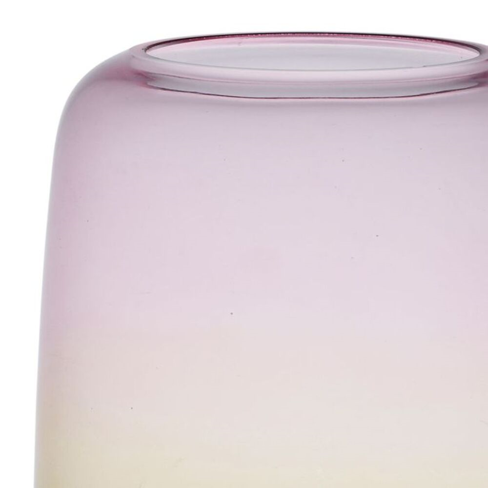 vase jaune et rose sur fond blanc